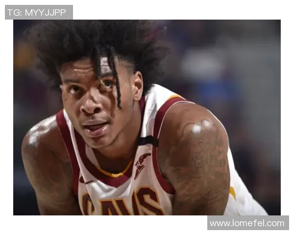 努涅斯的崛起与挑战：从新星到顶级前锋的奋斗历程解析